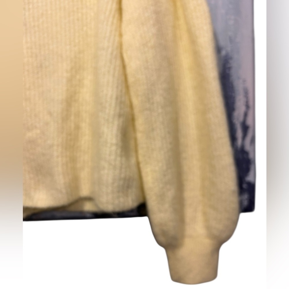 Selected Femme Cropped Button Front Cardigan - Picture 7 of 11